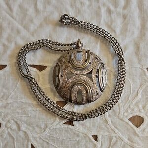 Vintage Modernist/Brutalist Pendant Necklace